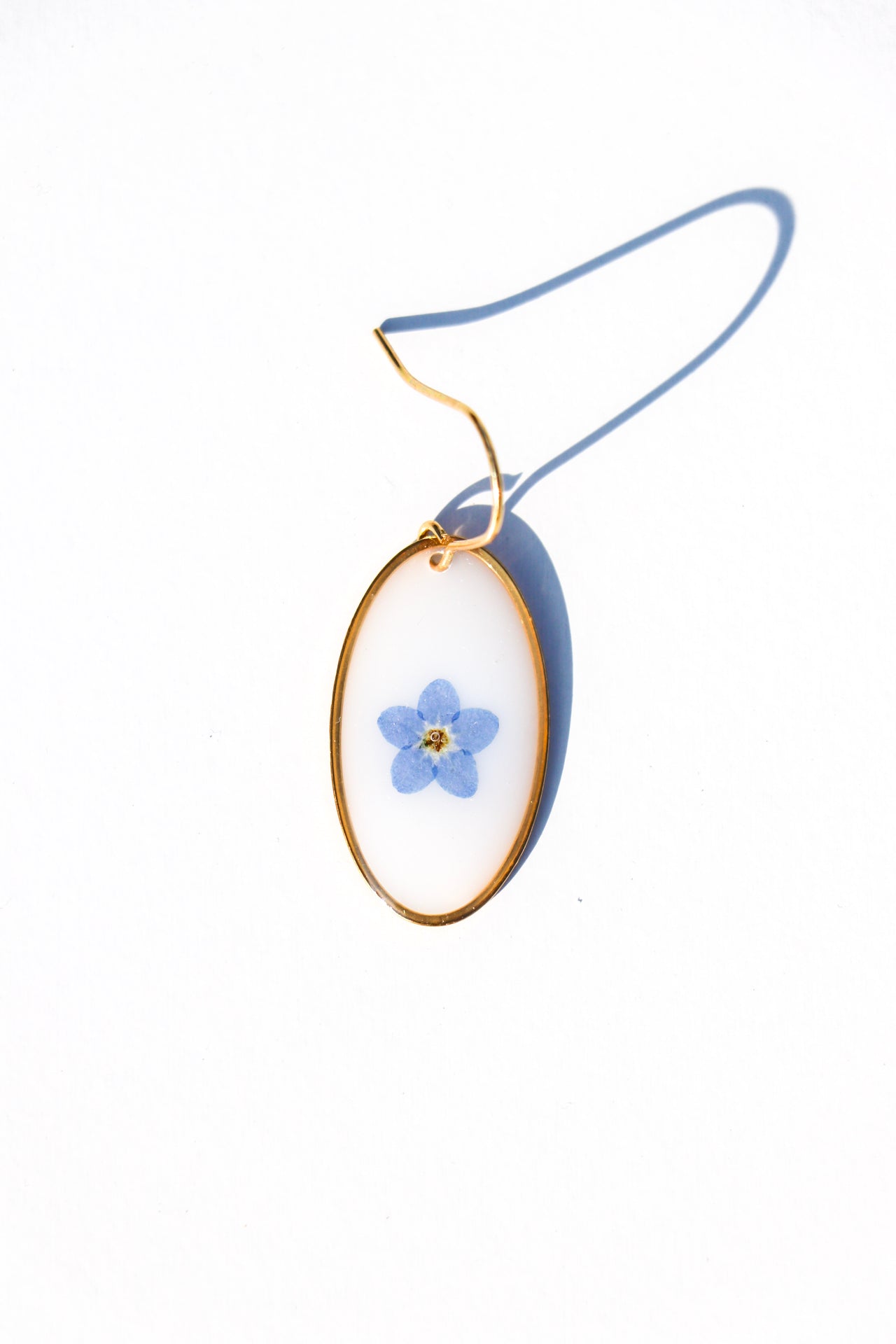 Mini Forget Me Not Oval Earrings